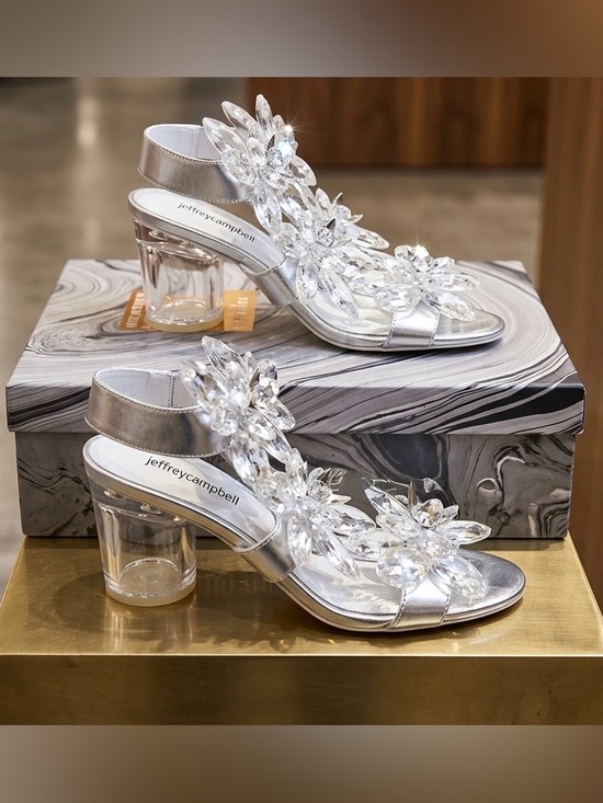 Jeffrey Campbell Shoes - Jeffrey Campbell "Violit" Embellished 
Floral Sandal NEW! Sz 7 CINDERELLA Sandal